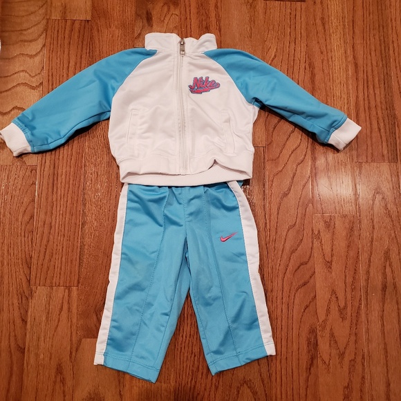 nike sweatsuit toddler girl